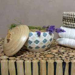 Pirouette Paris Statuettes Et Figurines Boite En Bambou Et Coquilles D'uf -Sablie Vases Soldes boite en bambou et coquilles d uf 3