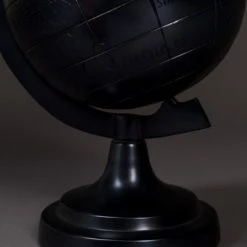 Dutchbone Statuettes Et Figurines Mappemonde En Aluminium Noir H33cm -Sablie Vases Soldes mappemonde en aluminium noir h33cm 2