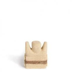 Bazar Bizar Statuettes Et Figurines Petite Statue En Grès -Sablie Vases Soldes petite statue en gres 3