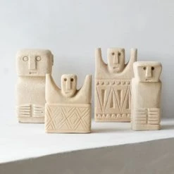 Bazar Bizar Statuettes Et Figurines Statue En Grès Sur Une Base En Métal -Sablie Vases Soldes statue en gres sur une base en metal 26