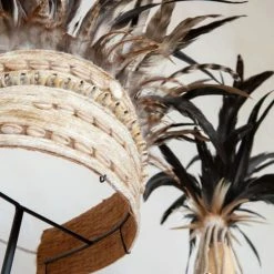 Bazar Bizar Statuettes Et Figurines Statuette De Chapeau En Coquillage Noir Et Naturel Sur Socle En Métal -Sablie Vases Soldes statuette de chapeau en coquillage noir et naturel sur socle en metal 3