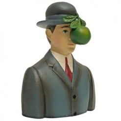 Parastone Statuettes Et Figurines Statuette Le Fils De L'homme De Magritte H13cm -Sablie Vases Soldes statuette le fils de l homme de magritte h13cm 1