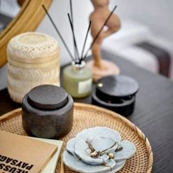 Bloomingville Statuettes Et Figurines Statuette Mody En Polyrésine H31 11 Bloomingville Statuettes Et Figurines Statuette Mody En Polyrésine H31 -Sablie Vases Soldes statuette mody en polyresine h31 3