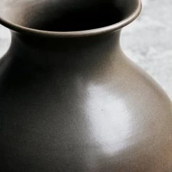 House Doctor Vases Vase En Céramique Marron H23 -Sablie Vases Soldes vase en ceramique marron h23 2