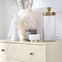 Maisons Du Monde Vases Vase En Nacre Blanc à Motifs Dorés H44 -Sablie Vases Soldes vase en nacre blanc a motifs dores h44 1000 1 32 211838 2