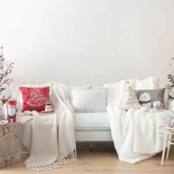 Maisons Du Monde Vases Vase En Porcelaine Striée Blanche H25 -Sablie Vases Soldes vase en porcelaine striee blanche h25 1000 11 34 194661 9